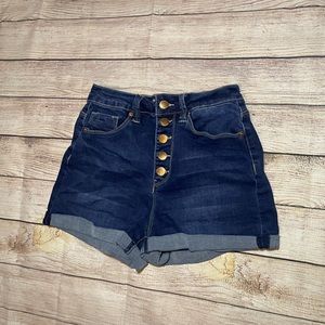 💙YMI High Waisted Shorts💙